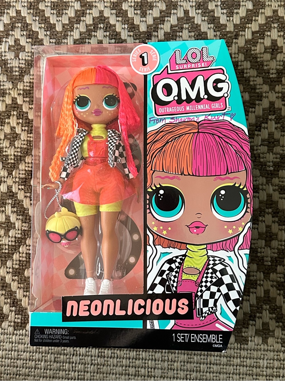 NWT Vintage L.O.L. Surprise! O.M.G. Neonlicious Doll - Pink & Orange Hair